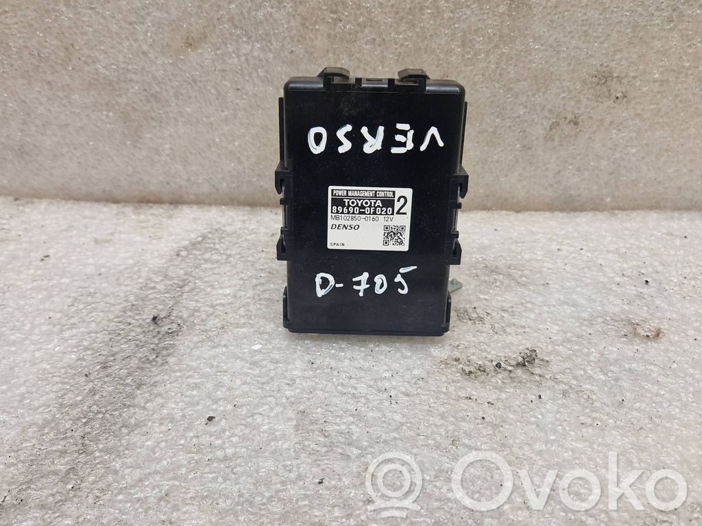 Engine control unit/module ECU   896900F020,MB1028500160