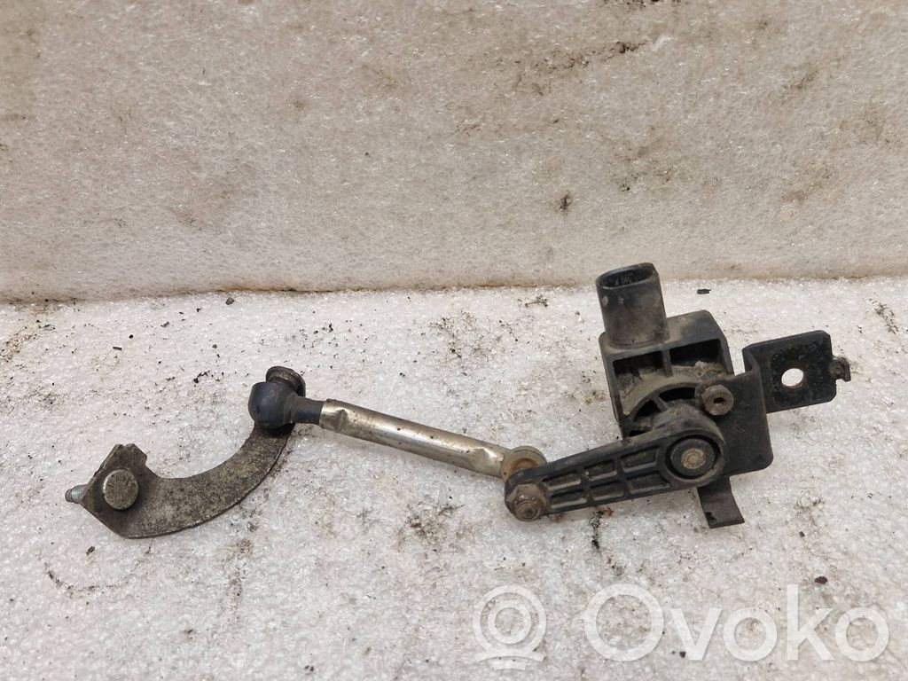 Audi A6 S6 C6 4F Ajovalon korkeusanturi 