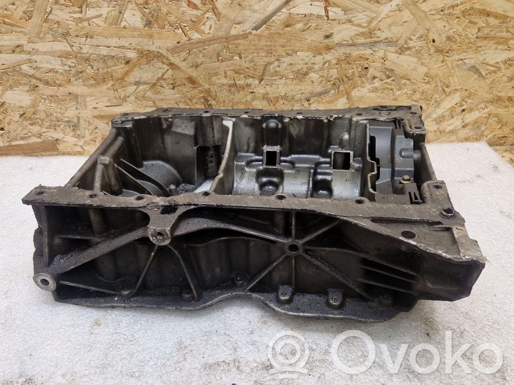 Nissan Qashqai Öljypohja 