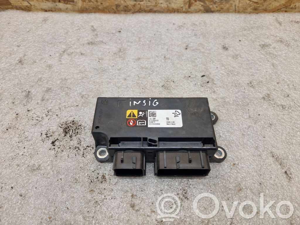 Opel Insignia A Unidad de control/módulo del Airbag 