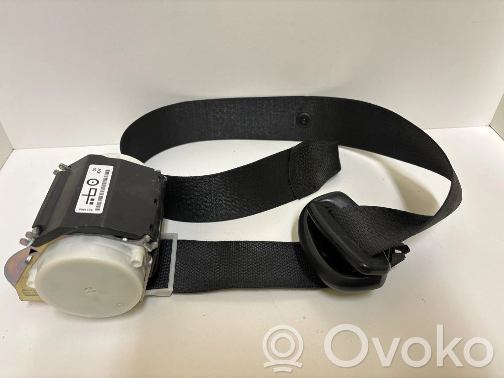 BMW 1 E82 E88 Front seatbelt 