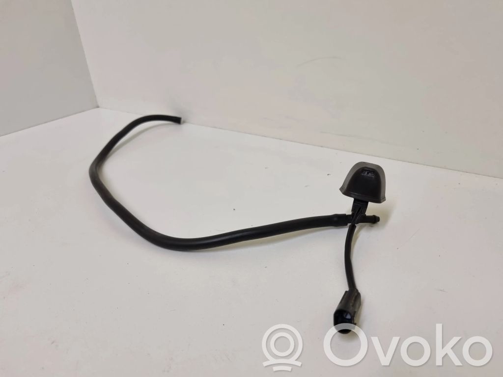BMW 3 E90 E91 Windshield washer spray nozzle 