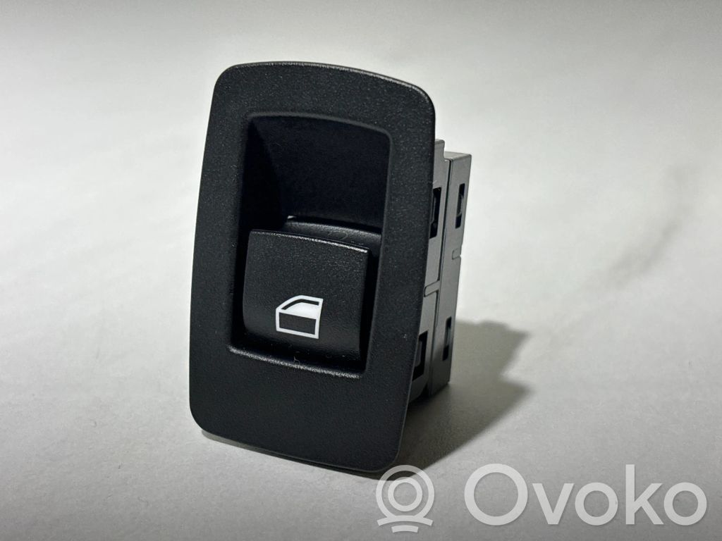 BMW 1 F20 F21 Electric window control switch 