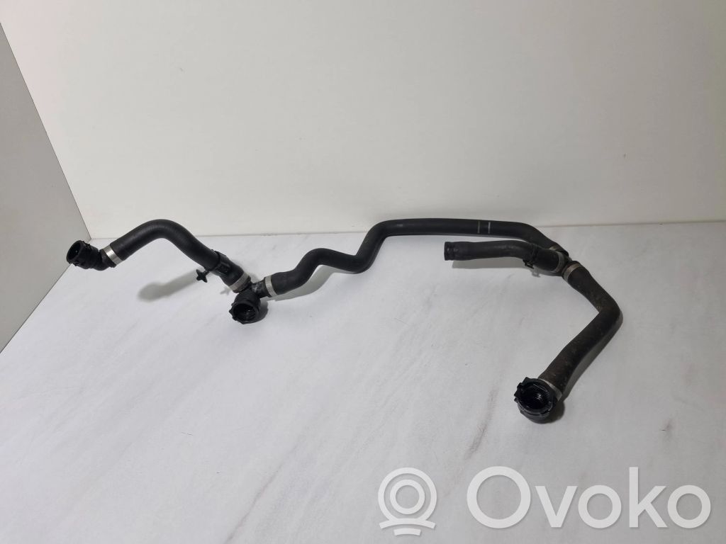 BMW 1 F20 F21 Engine coolant pipe/hose 