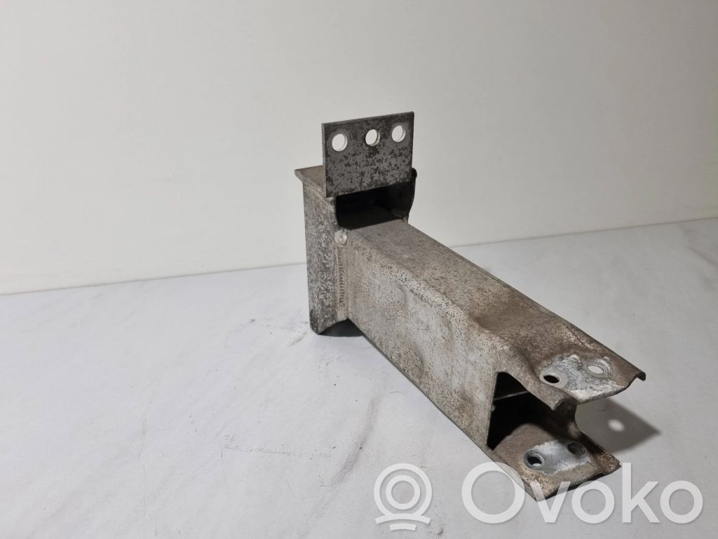 BMW X3 E83 Front bumper mounting bracket 