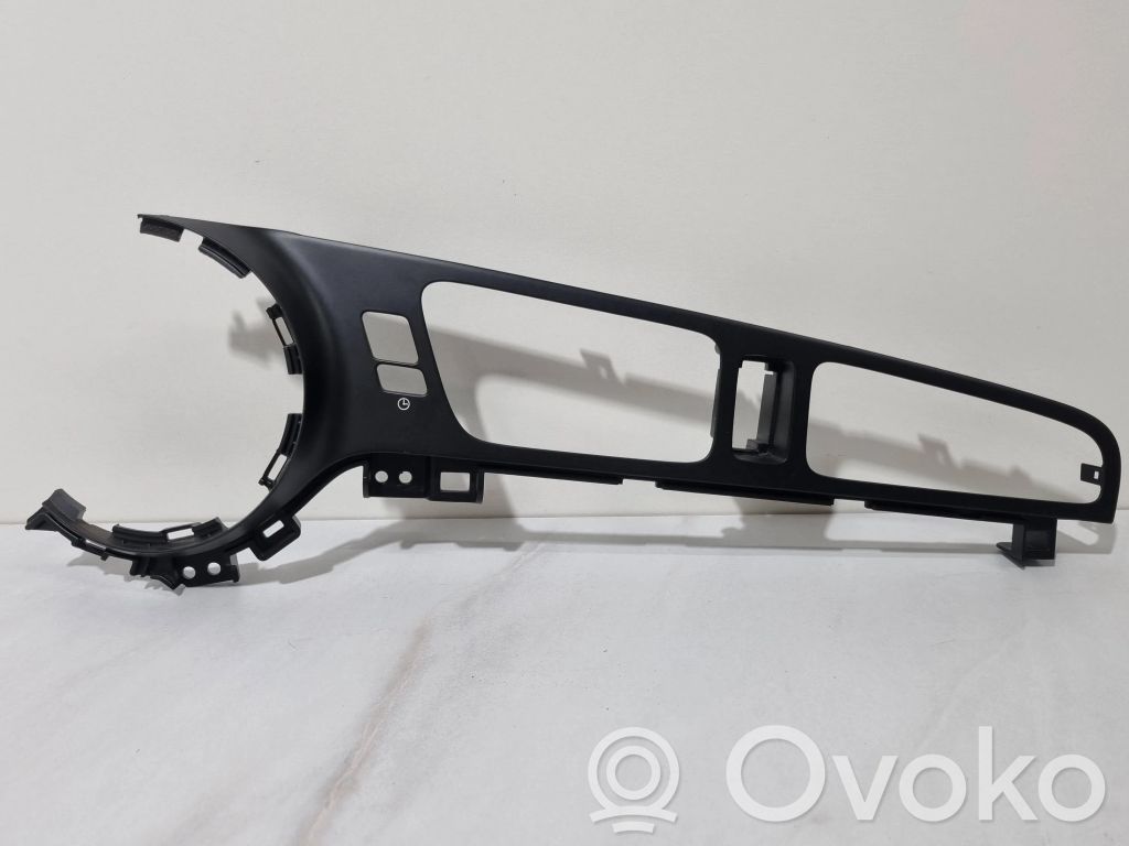 KIA Ceed Moldura del panel 