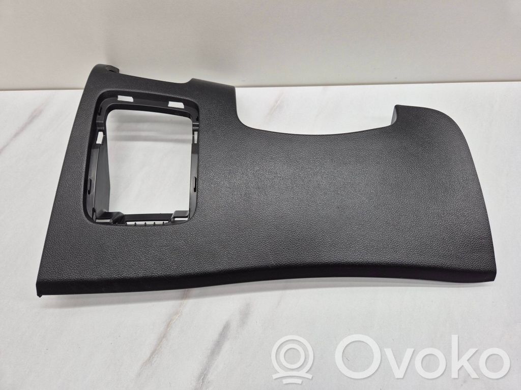 KIA Ceed Dashboard lower bottom trim panel 