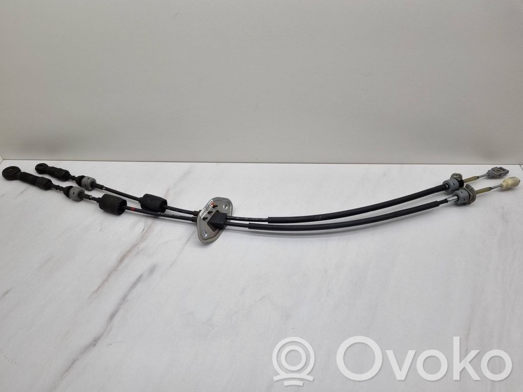 KIA Ceed Gear shift cable linkage 