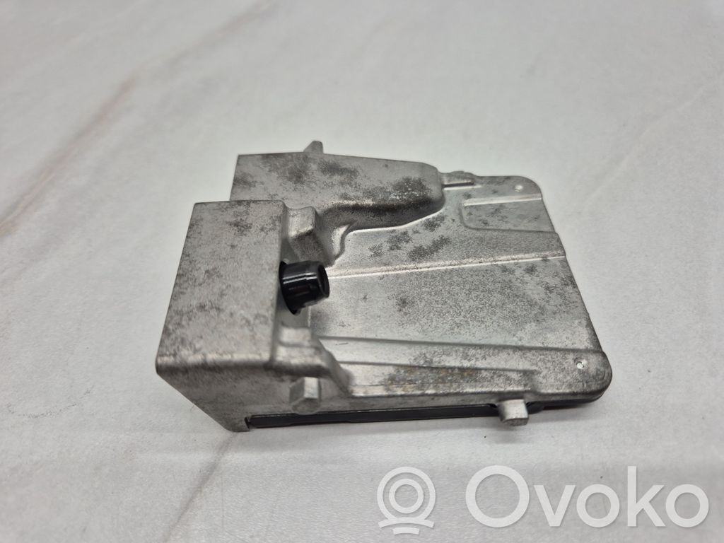 Lexus RX 450H Windshield/windscreen camera 