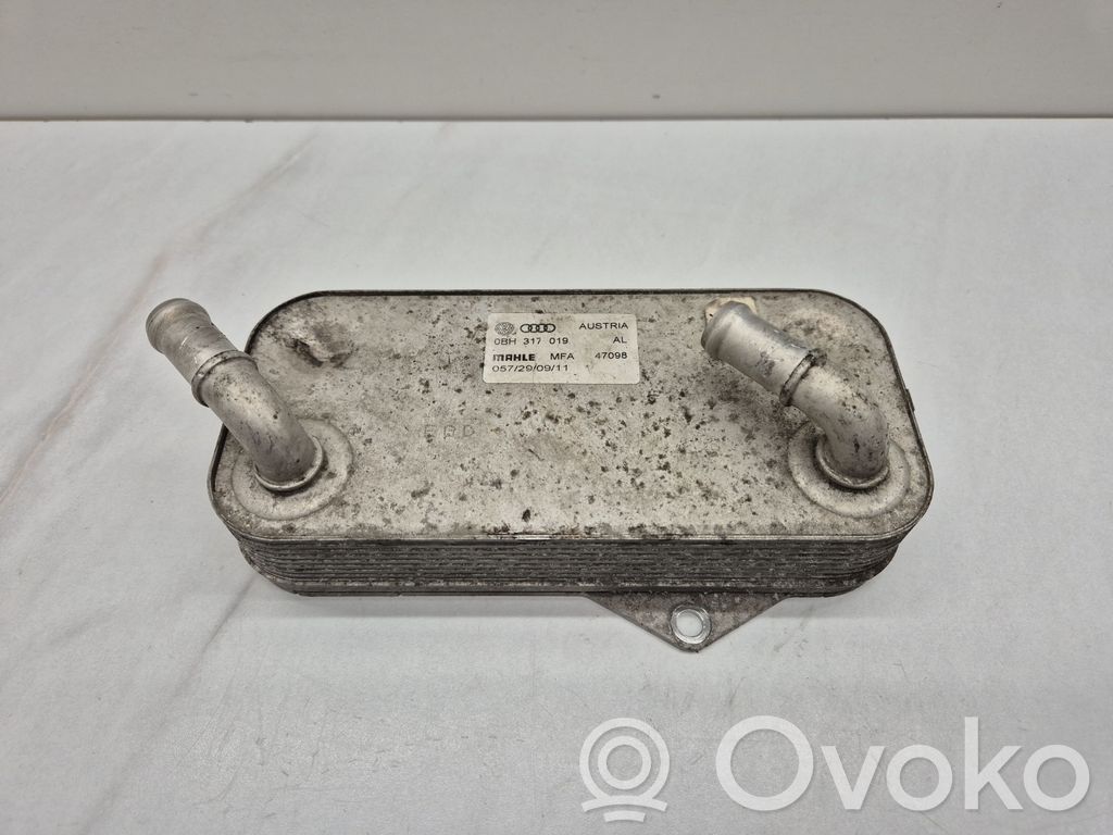 Audi Q3 8U Gearbox / Transmission oil cooler 