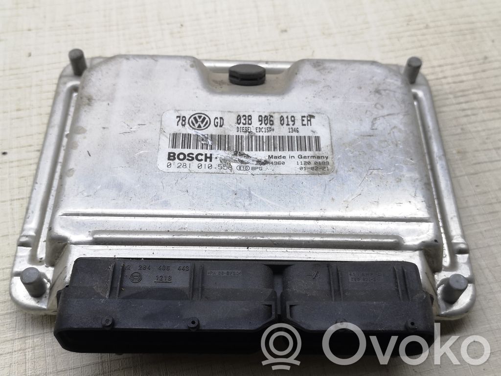 Volkswagen PASSAT B5 Engine control unit/module 