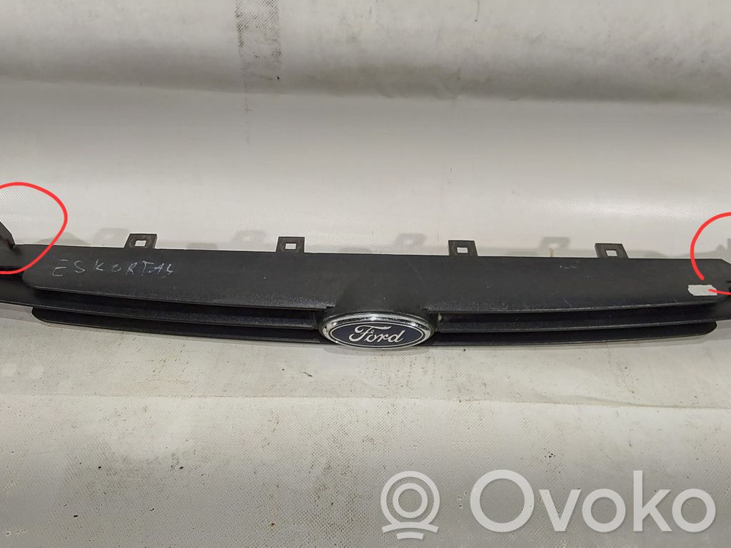 Ford Escort Front grill 