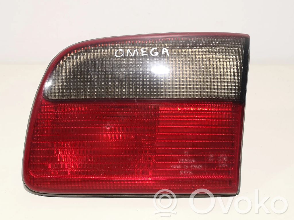 Opel Omega B2 Takavalot 