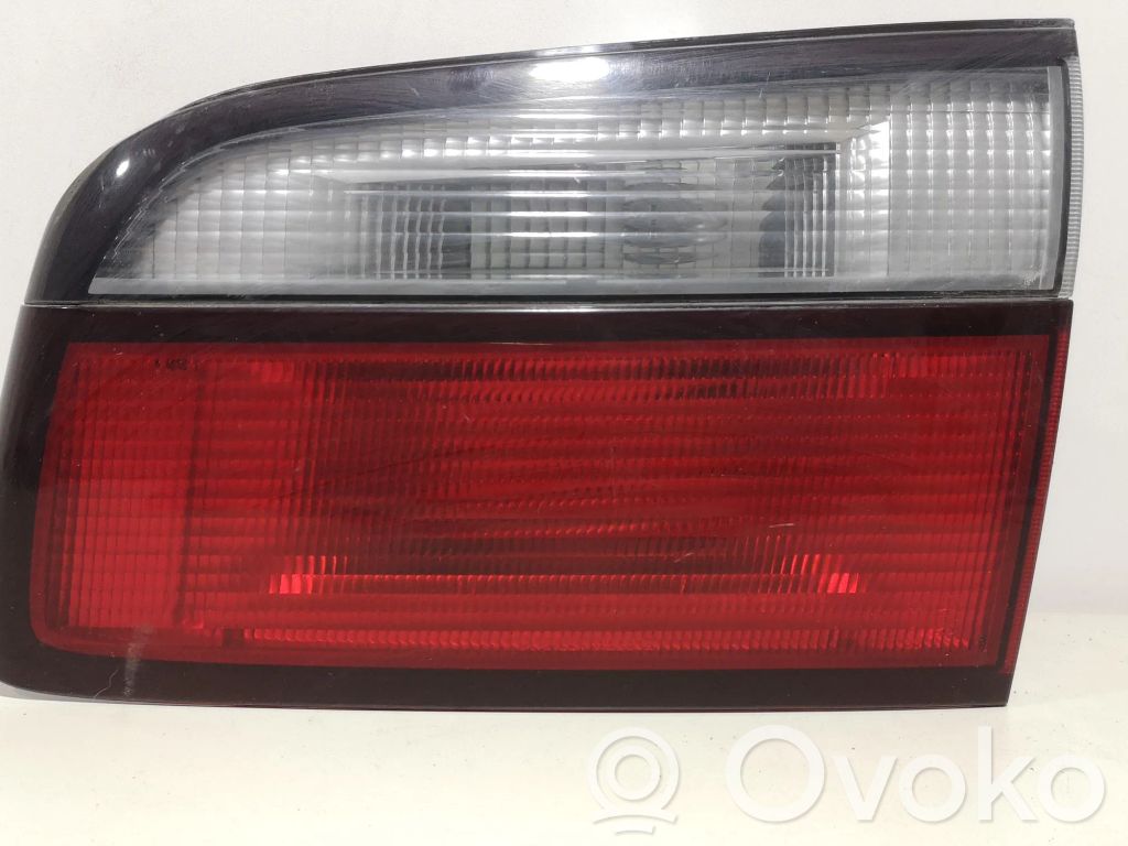 Mazda 626 Tailgate rear/tail lights 
