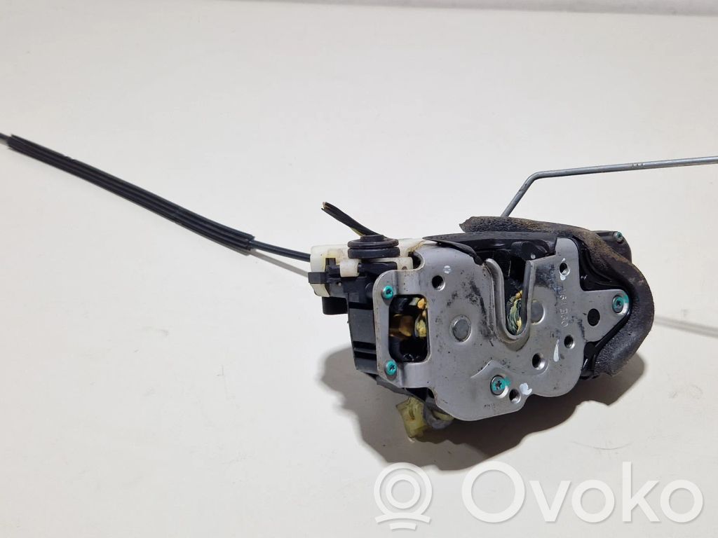 Opel Insignia A Zamek drzwi tylnych 