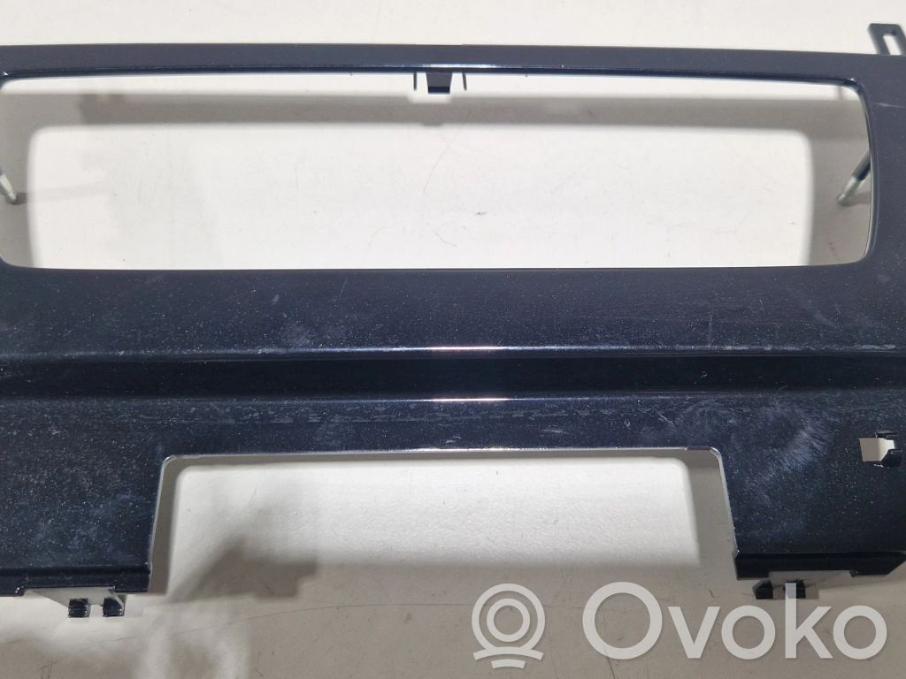 BMW X1 E84 Radio/GPS head unit trim 