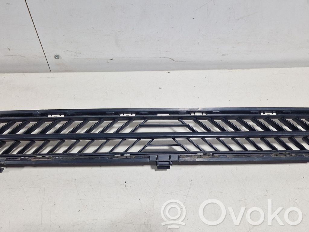 Citroen C4 III e-C4 Front grill 
