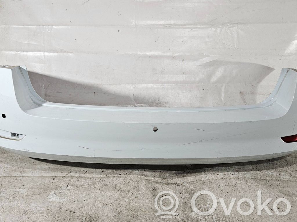 Skoda Fabia Mk3 (NJ) Parachoques 