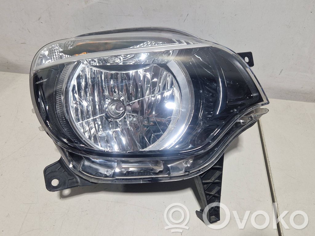Renault Twingo III Headlight/headlamp 