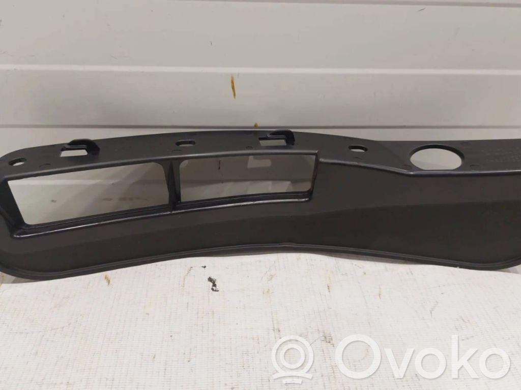 Dodge Durango Owiewka szyby drzwi przednich 