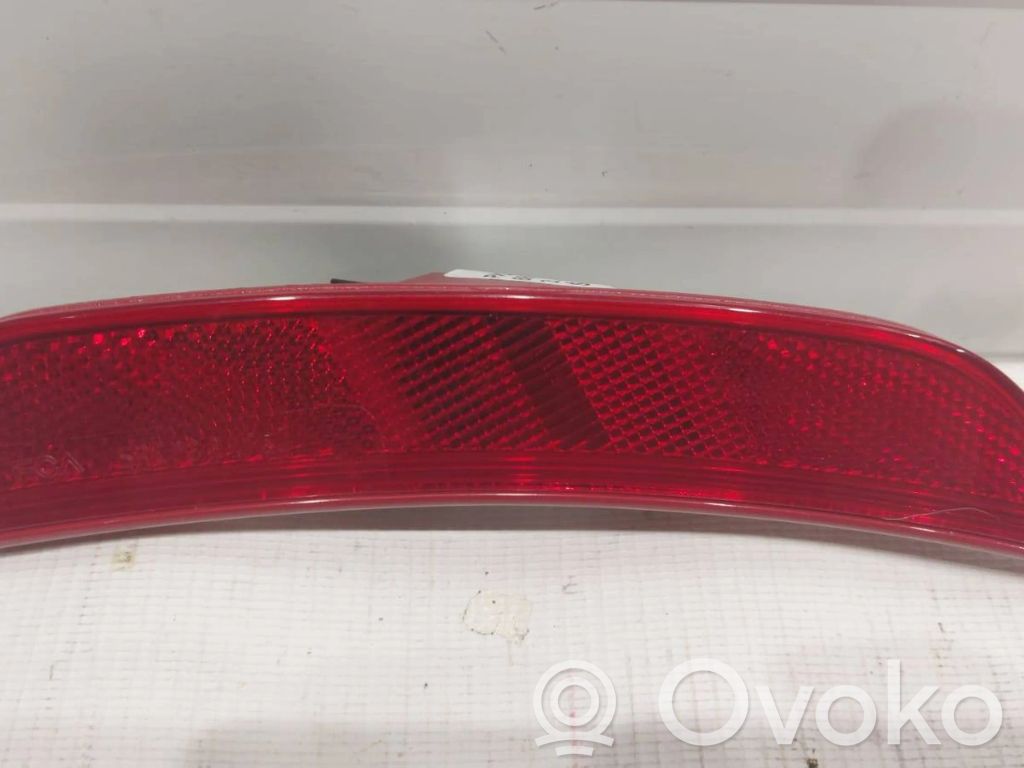 Chrysler Pacifica Takavalon heijastin 
