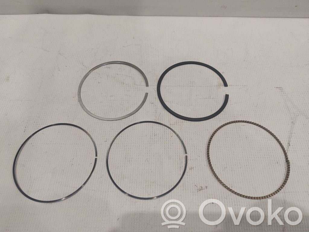 Piston ring   12685185