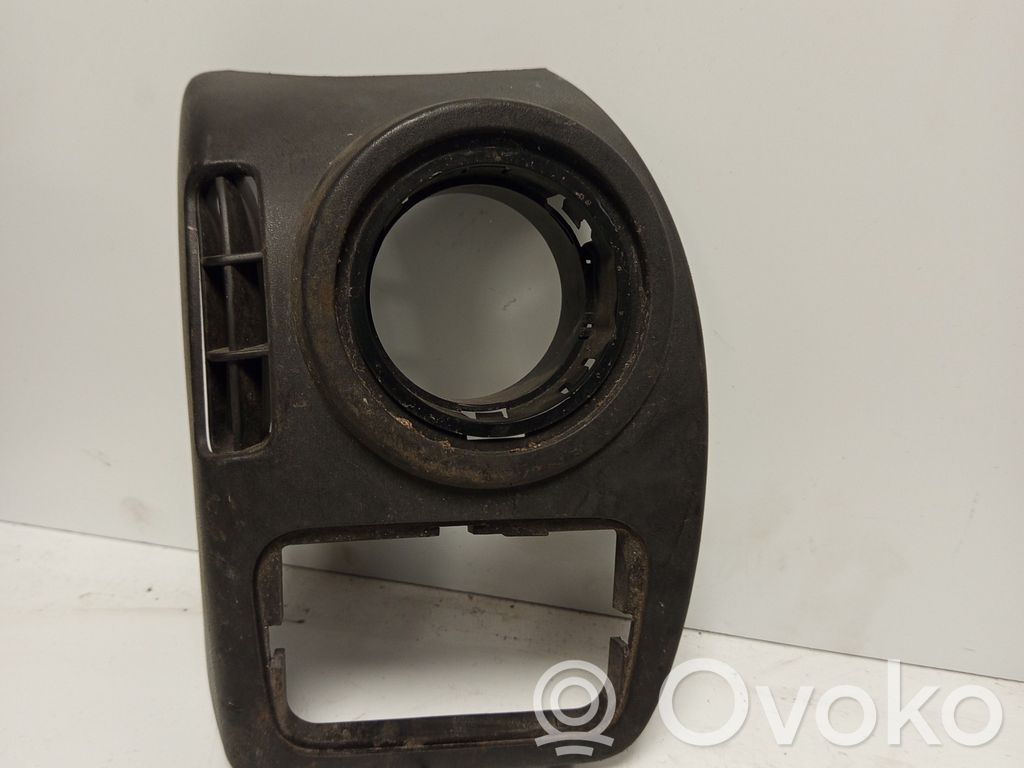 Centre console side trim front   00018827,6321S130