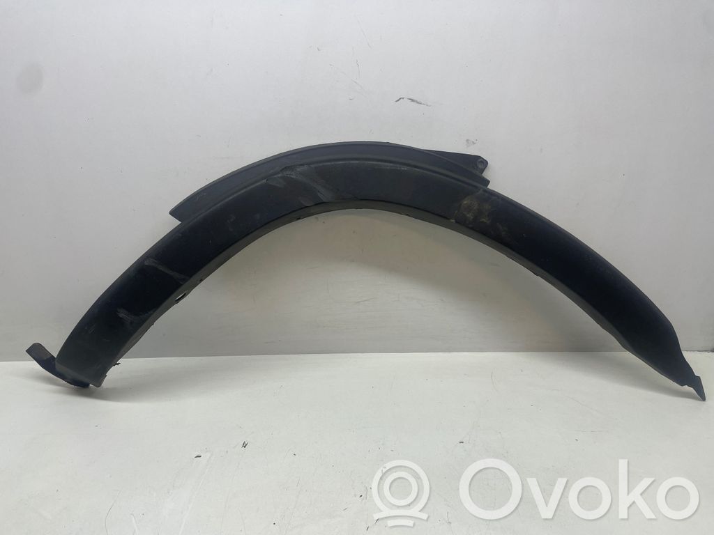 Iveco Daily 6th gen Front arch trim 