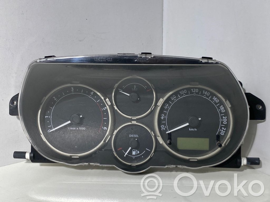 Land Rover Freelander Speedometer (instrument cluster) 