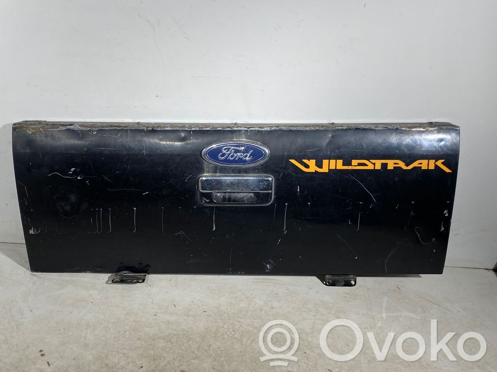 Tailgate/trunk/boot lid