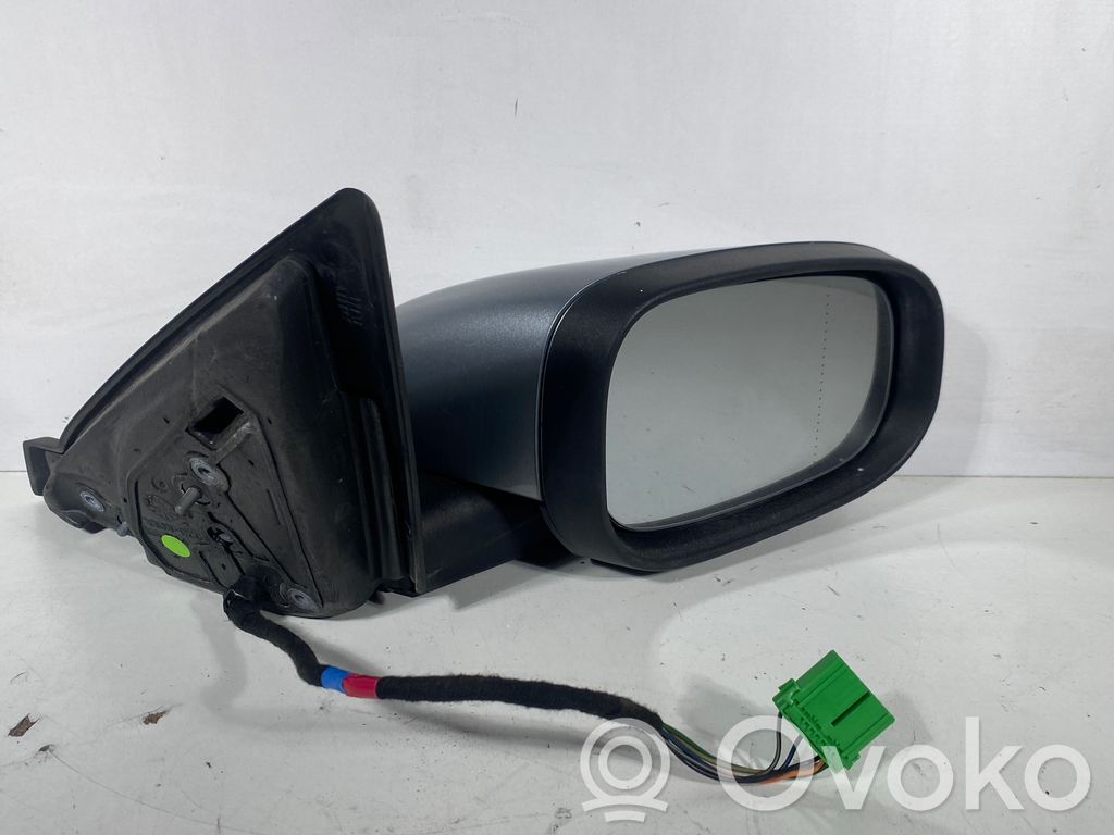 Volvo C30 Spogulis (elektriski vadāms) 