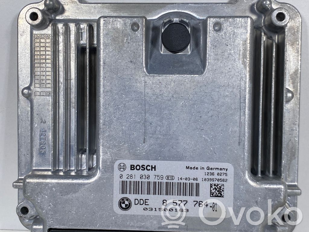 BMW 5 F10 F11 Engine control unit/module 