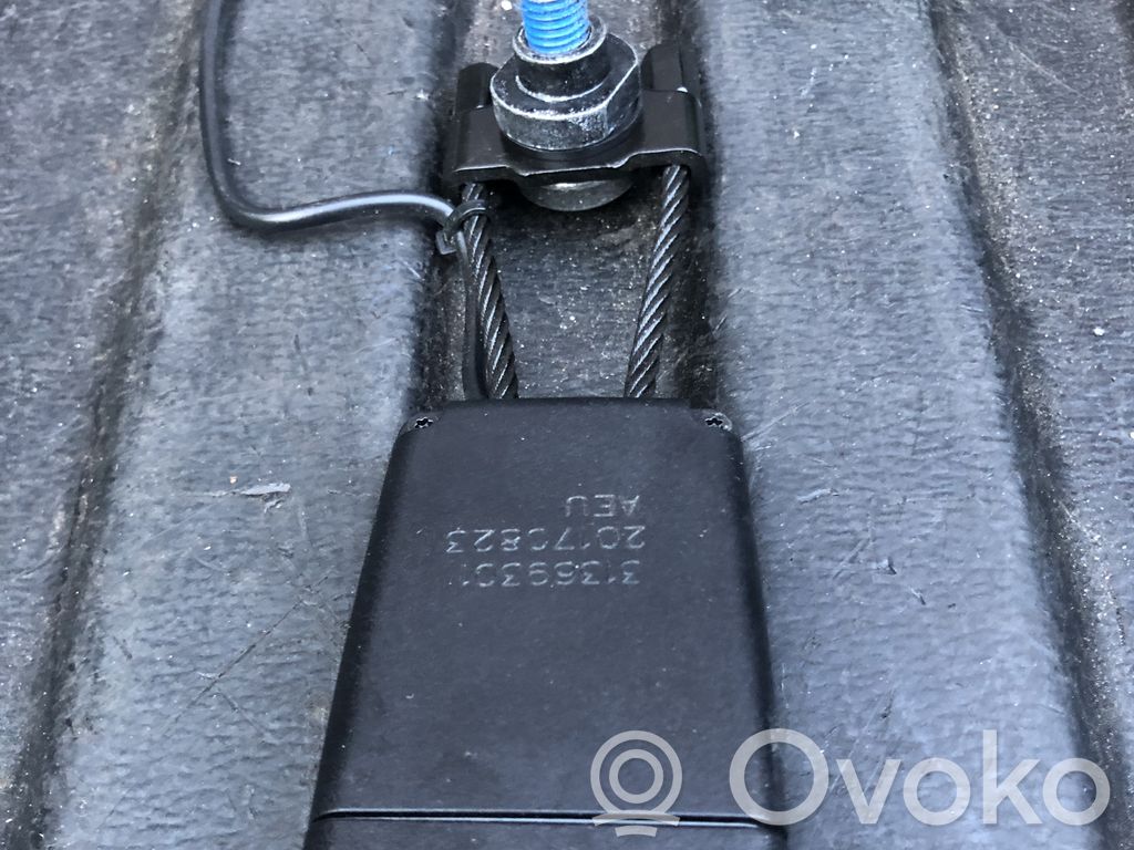 Volvo S90, V90 Fibbia della cintura di sicurezza anteriore 
