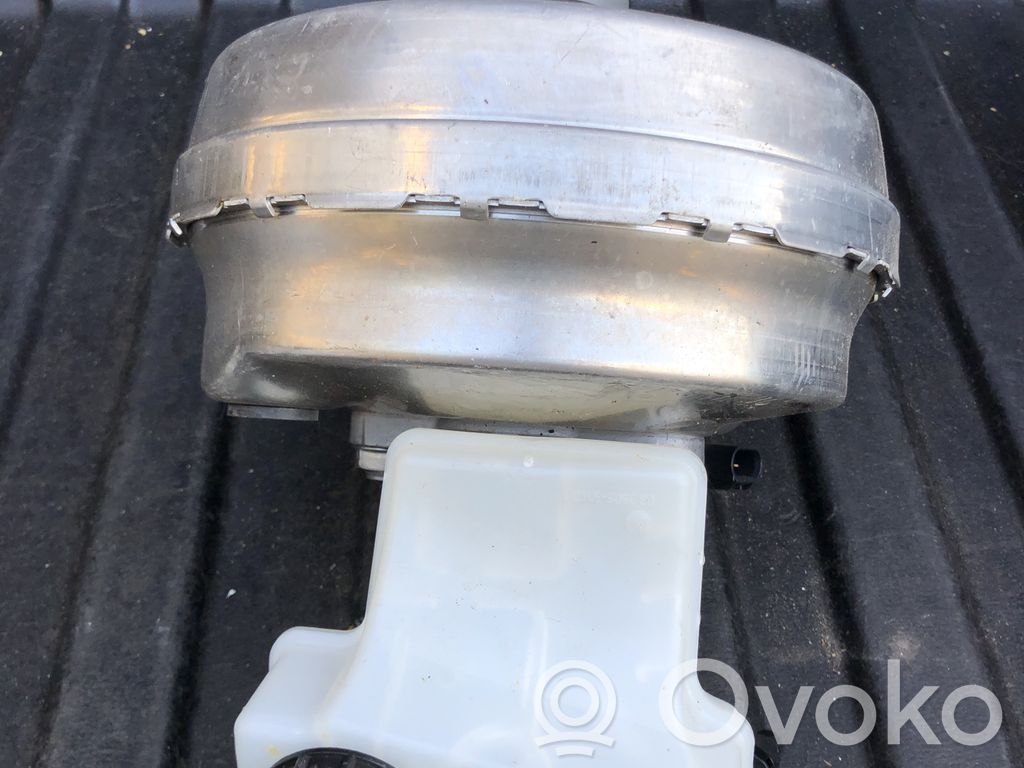 Volvo S90, V90 Główny cylinder hamulca 