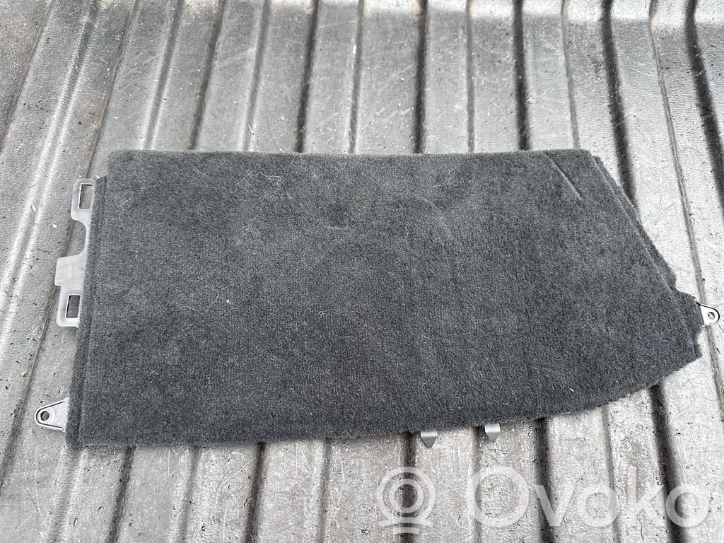 Volvo V60 Osłona tylna tunelu środkowego 