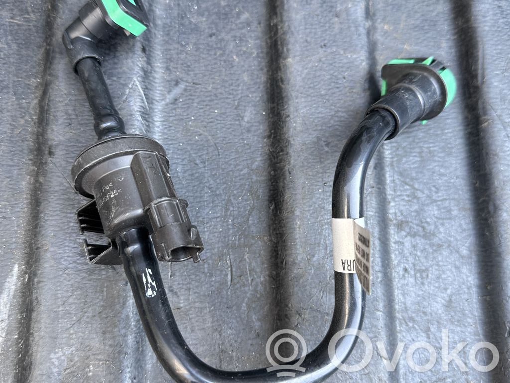 Volvo V60 Tubo/manguera de la línea de combustible 