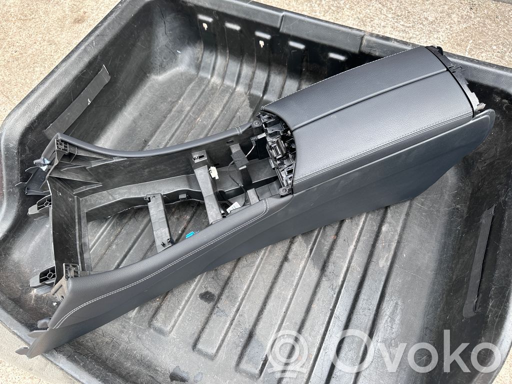 Mercedes-Benz GLC X253 C253 Podłokietnik tunelu środkowego 