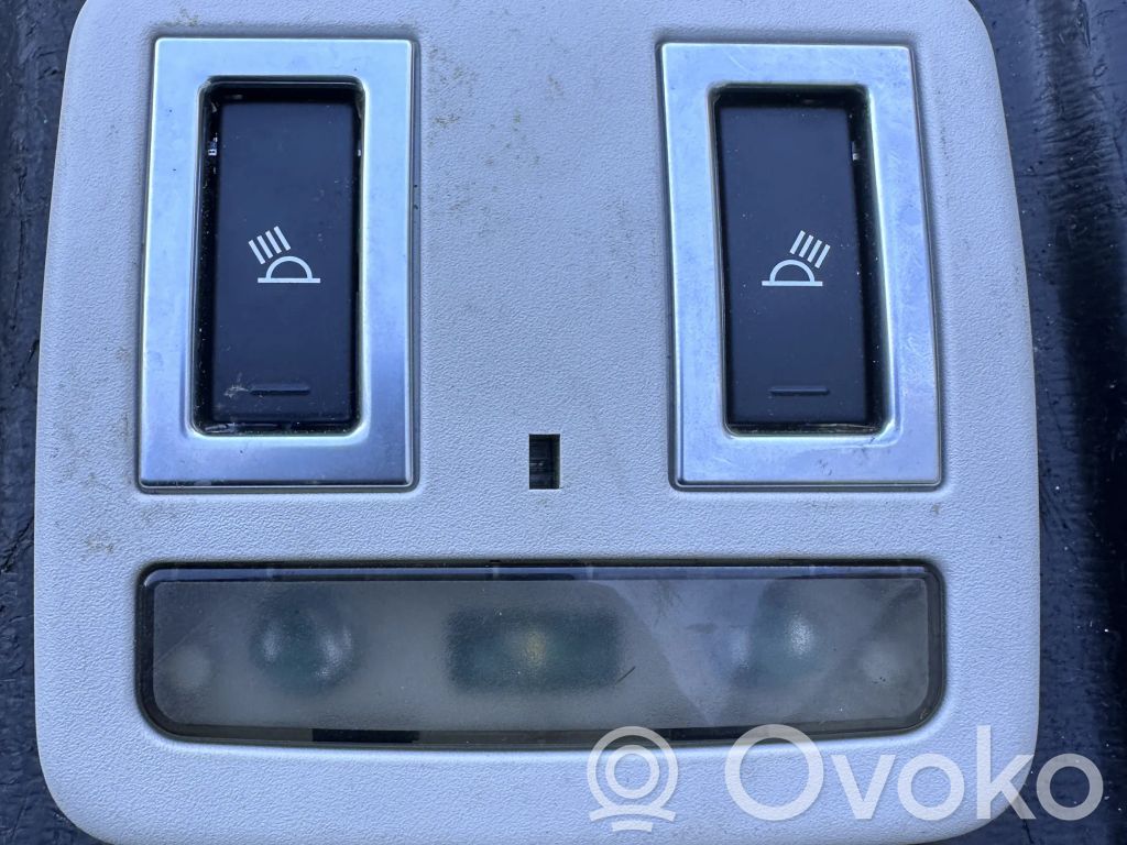 Land Rover Discovery 5 Luz del asiento trasero 