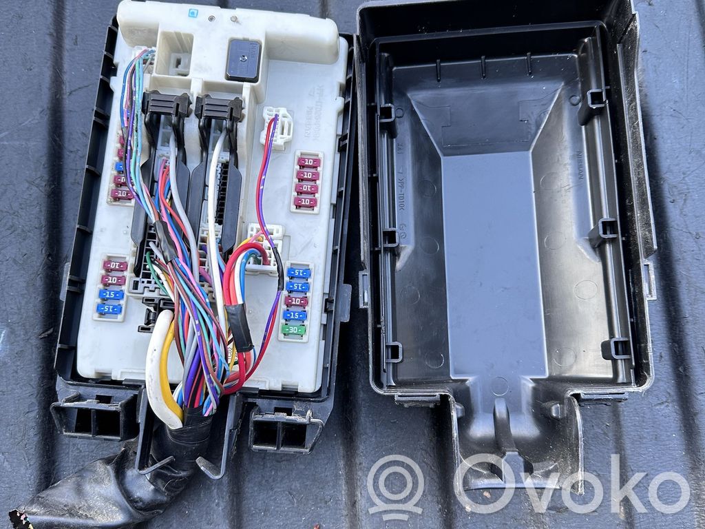Infiniti M30 Fuse box set 