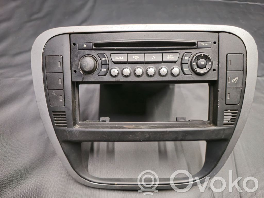 Citroen C4 Grand Picasso Unitate principală radio/CD/DVD/GPS 