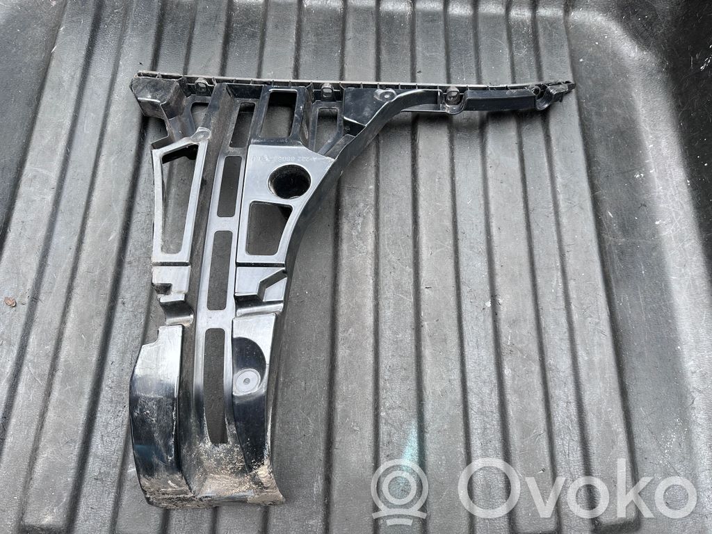 Mercedes-Benz S W222 Soporte de montaje del parachoques trasero 