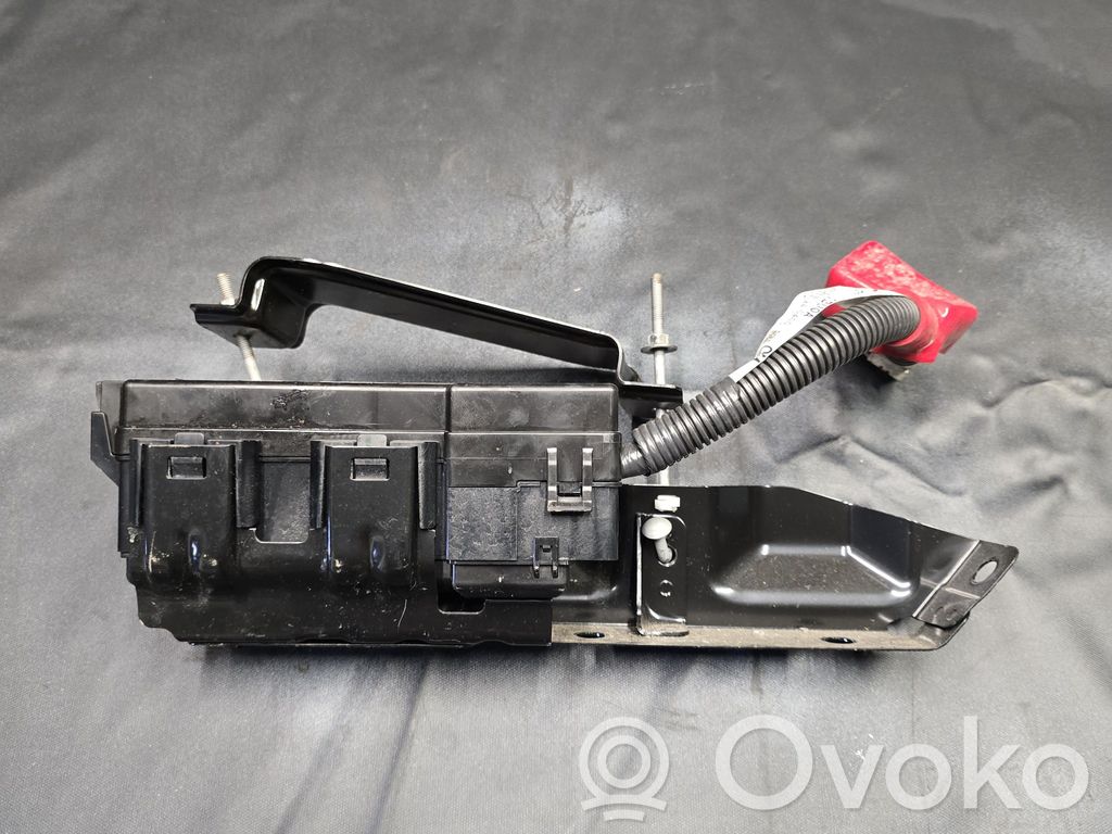 Infiniti FX Positive cable (battery) 