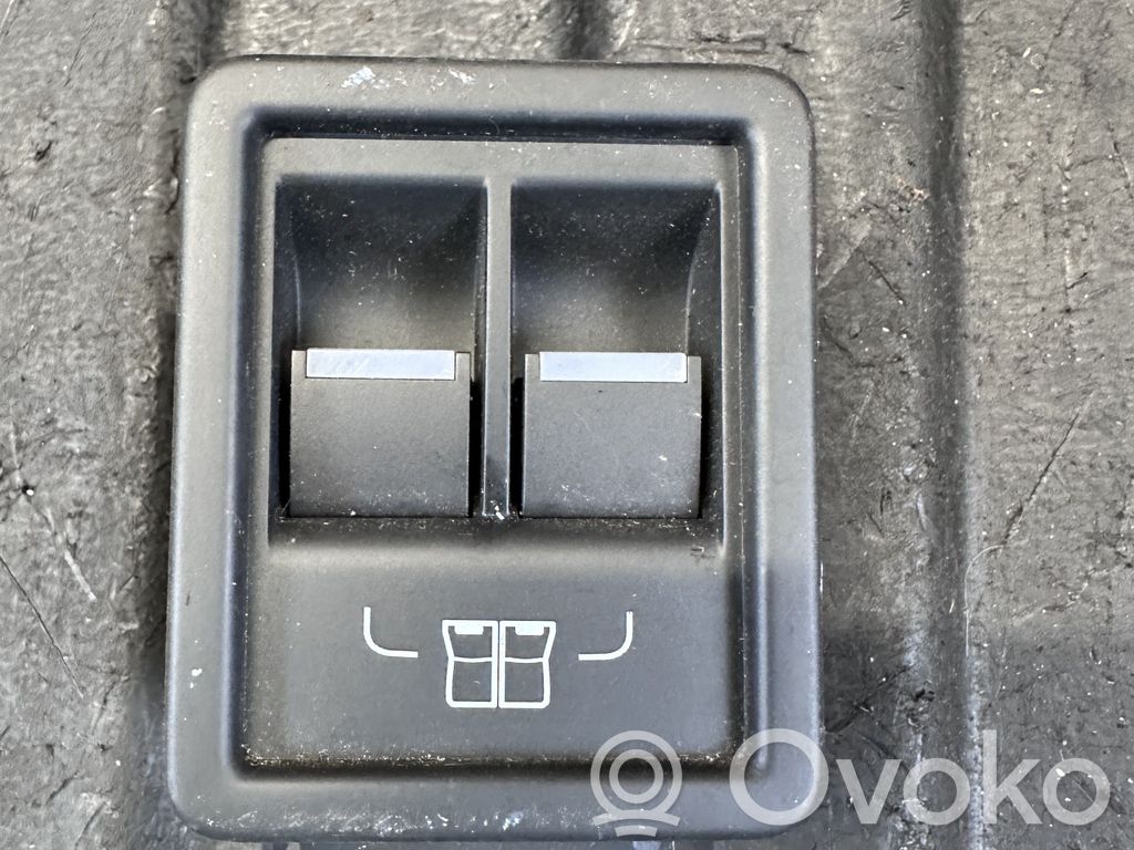 Przyciski sterowania fotela   HY3214D340AC,17W336