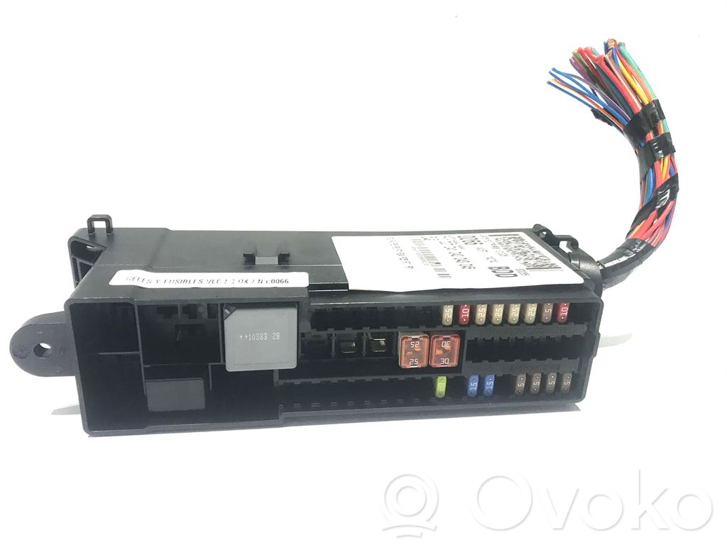 Ford C-MAX II Fuse module 