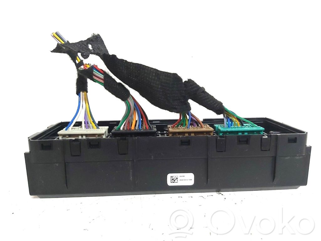 Other control units/modules   13594972