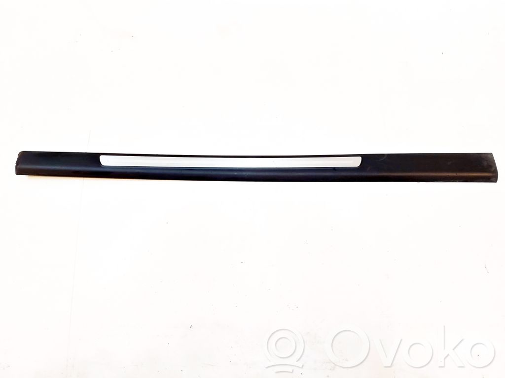 Listwa progowa przednia   4F0853373