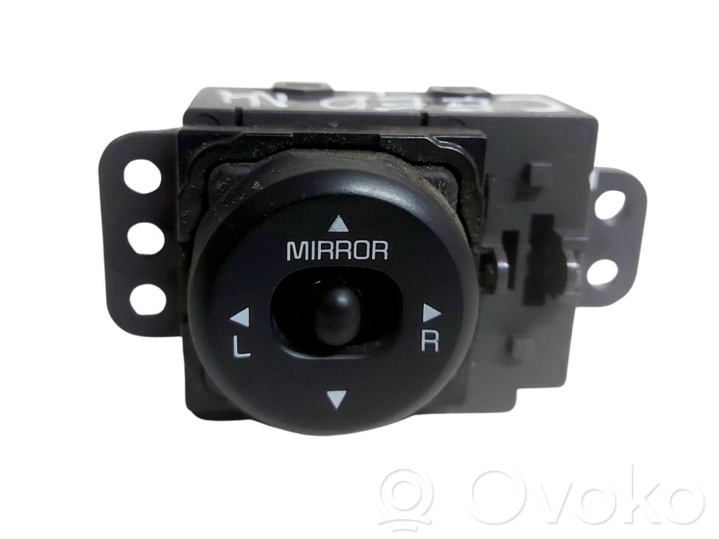 KIA Ceed Wing mirror switch 