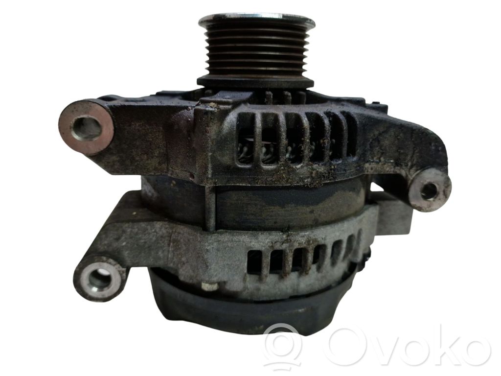 Toyota RAV 4 (XA40) Ģenerators 