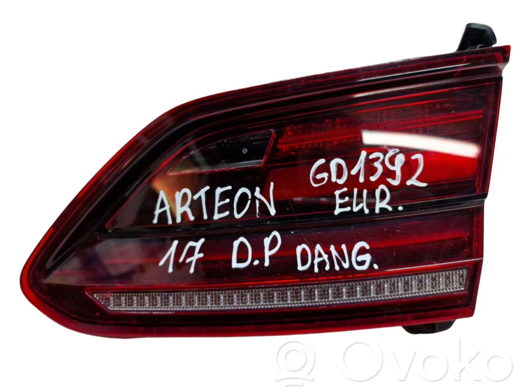 Volkswagen Arteon Lampy tylnej klapy bagażnika 