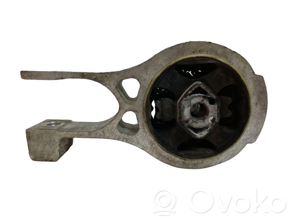Peugeot 508 Engine mount bracket 